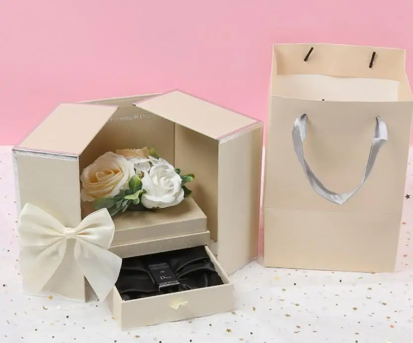 Высококачественная двойная дверь Роза мыло цветок коробка на заказ День Святого Валентина Рождество Подарочная коробка Упаковка вечерние сувениры - Цвет: white double door