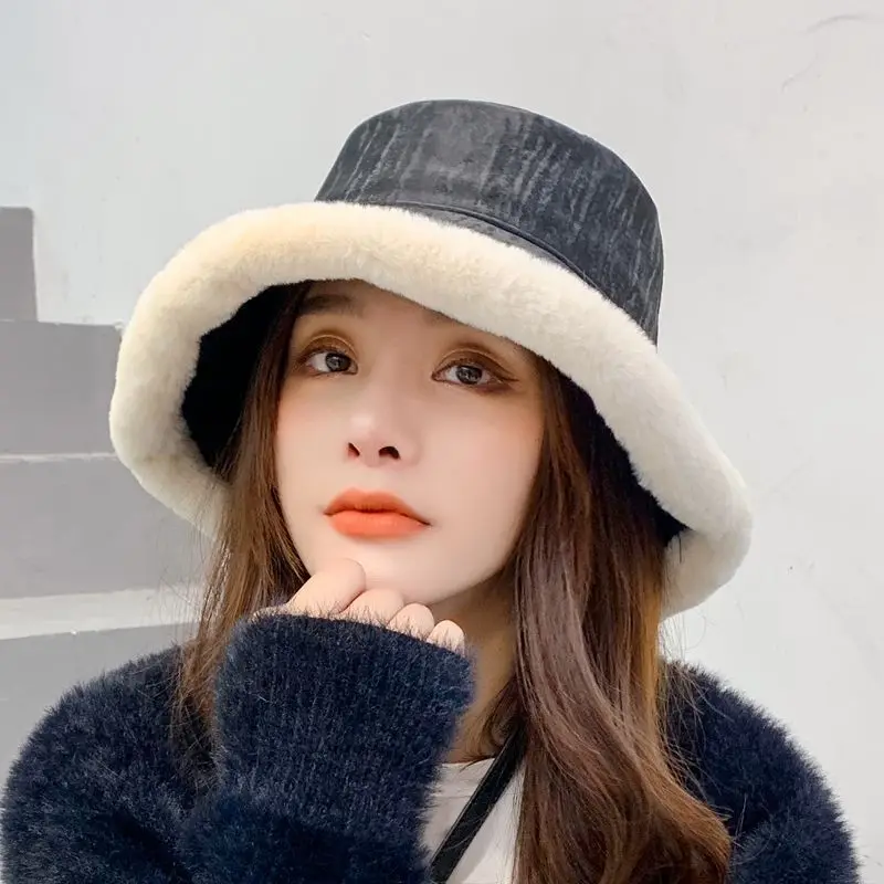 

Winter Hat For Women Korean Version Fisherman Hats Warm lamb Wool Furry Hat Soft Fashion Sweet Girls Winter Ear Protection Hats