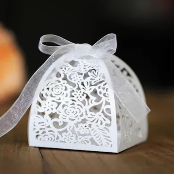 

50pcs Laser Cut Flower Box Dragee Candy Gift Box Wedding Gift for Guest Wedding Favors and Gifts Chocolate Packaging Wrapping