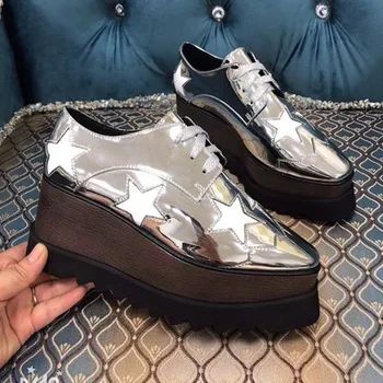 

European station tide shoes women 2020 autumn new left bank Xiao with the same thick bottom muffin bottom increased star women's