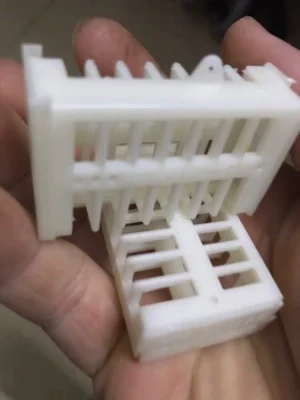 50pc/lot Multifunctional plastic bee king cage prisoner general beehive bee escape device beekeeping tool animal D030