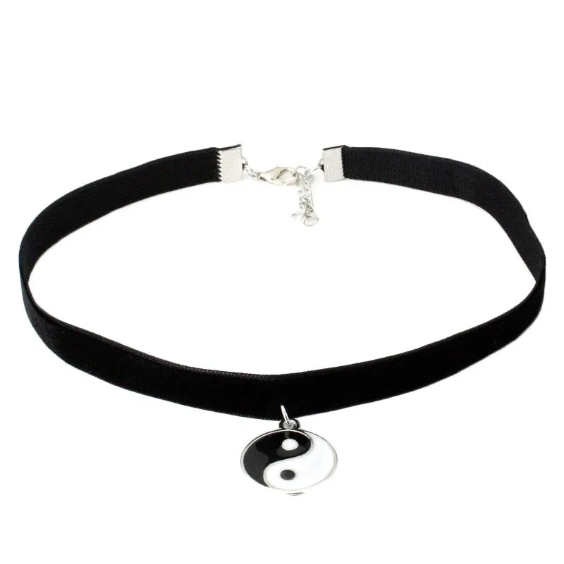 Hollow Designs Black Leather Velvet Choker Necklace Layer 23 Hc02e731752b04740859753e724305b16C