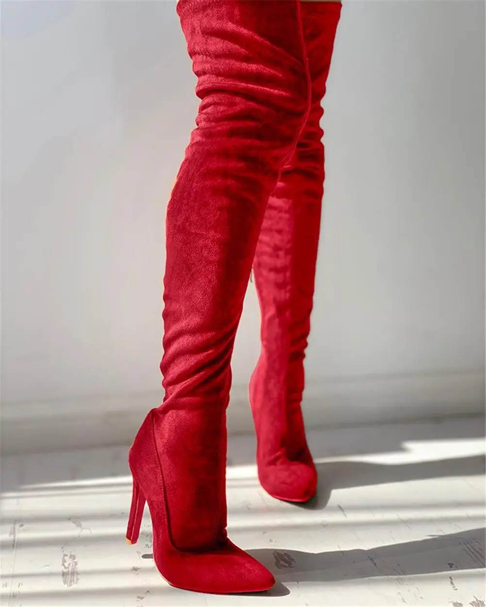 Red short plush Брендовая женская обувь; женские ботфорты; пикантные вечерние сапоги на высоком каблуке; botas de mujer; большие размеры 48; - Цвет: Red short plush