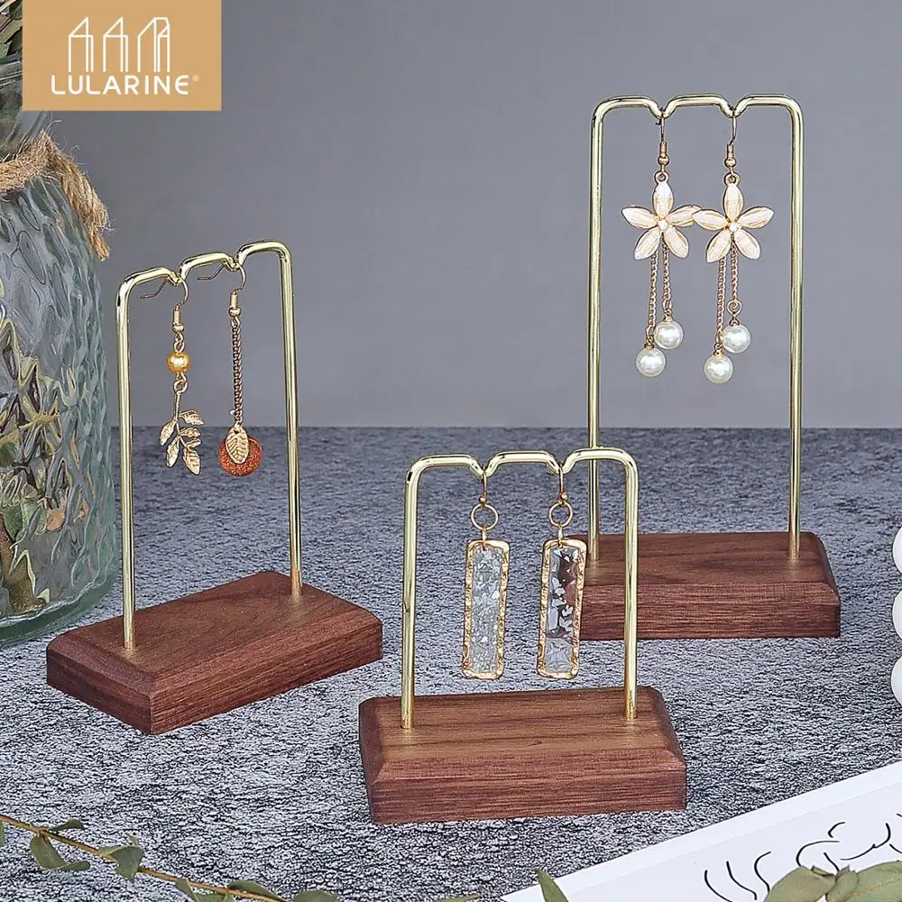 

Wholesale Walnut Wood Metal Earrings Pendant Jewelry Stand Display Stand Earring Storage Display Stand