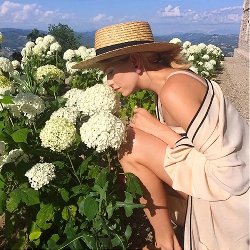 Summer Women's Boater Beach Hat Wide side Female Casual Panama Hat Lady Classic Flat Bowknot Straw Sun Women Fedora hat