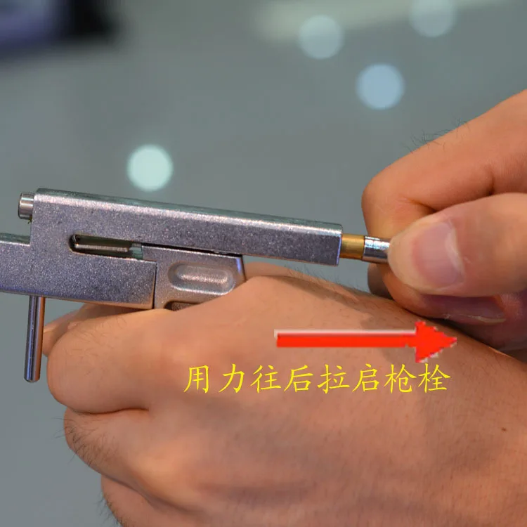Напрямую от производителя er qiang Ушные Шпильки безболезненные ушные пирсинг пистолет получить уши ONE'S пирсинг Чуань Конг qiang ухо пирсинг ГУ