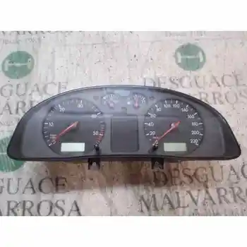 

BOX INSTRUMENTS VOLKSWAGEN PASSAT SALOON (3B2) Comfortline 3B1919880C 5000 RPM 220 km/H WIDOW [14810683]