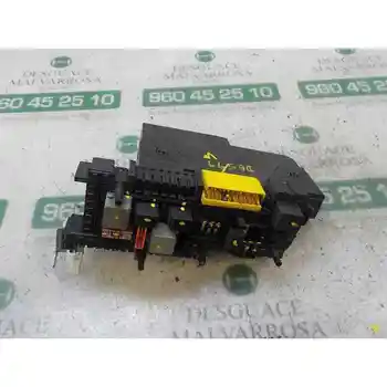 

CASE RELAYS/FUSES MERCEDES C CLASS (W204) SALOON 2.2 CDI CAT 5DK00922525 I [16781474]