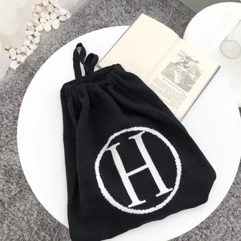 

Japanese and Korean version of ins super fire H letter bag women's shoulder bag shoulder bag knitted bag wool bag messenger bag