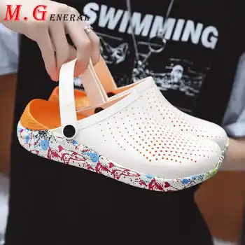 

Beach Sandals Men Garden Summer Slippers Hole Mens Shoes Clogs Men's Slippers Couple Lover Jelly Casual Shoe Big Size Slides C21
