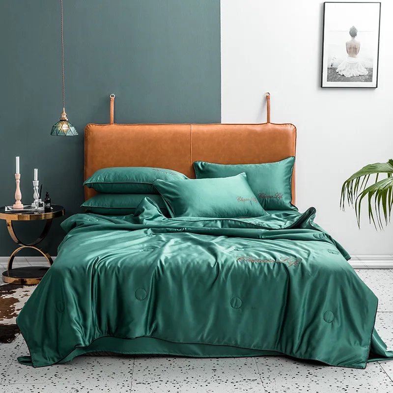

Summer Cool Feeling Washing Real Silk Summer Blanket Silky Soft Airable Cover Four-piece Set Sheet Fitted Bed Sheet Single Pillo