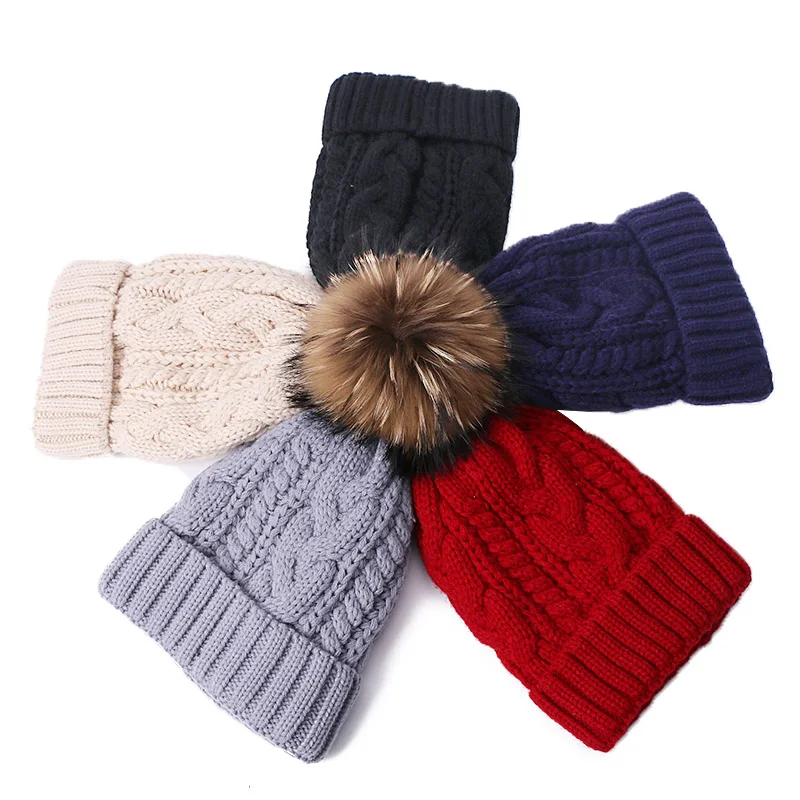 Женская шапка с помпоном для девочек, вязаная шапка Skullies Beanies, шапка на осень и зиму, теплые одноцветные натуральные Полосатые Шляпы из натурального меха енота