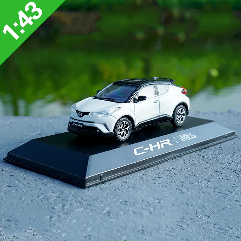 Высококачественная оригинальная модель из сплава 1:43 Toyota C-HR, подарок для имитации дня рождения, литая под давлением металлическая модель