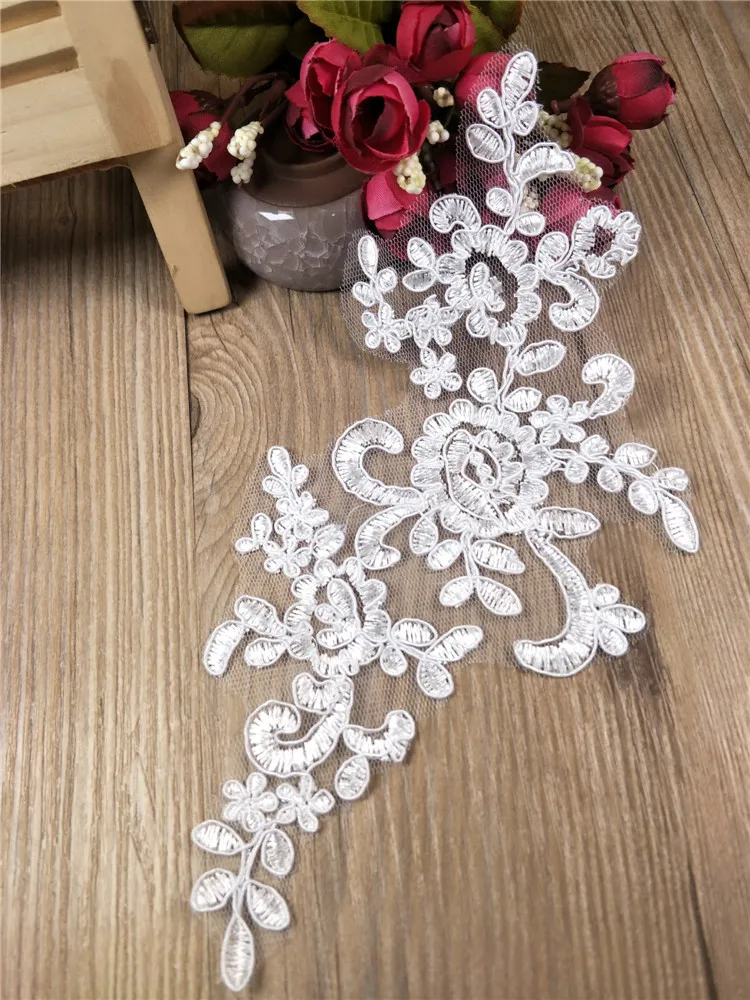 Sequins edge Polyester embroidery lace trim For bridal Wedding gown Costume design Lace ribbon 1Yard /8cm lace ribbon lace garment accessories lace sewing supplies lace accessories lace sewing accessories lace decoration