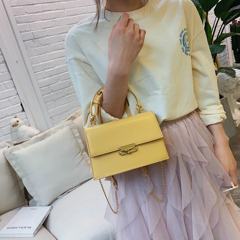 On the new summer bag new NEW messenger bag Joker ins portable bag fashion chain shoulder bag