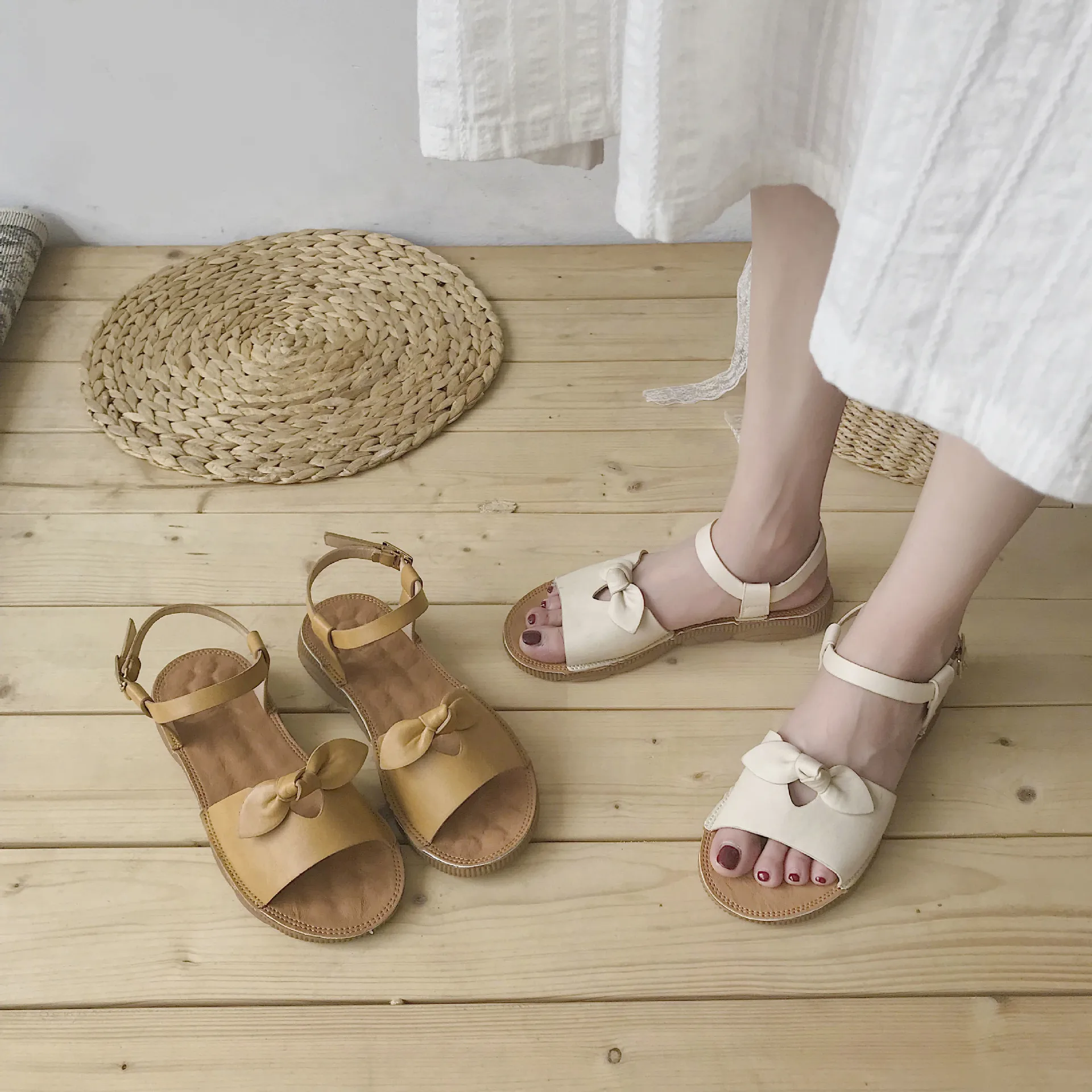 

2019 Summer New Style Flat Heel Peep-Toe Bow Sandals Women's Versatile Students A- line with Soft-Sole Comfortable Sandals