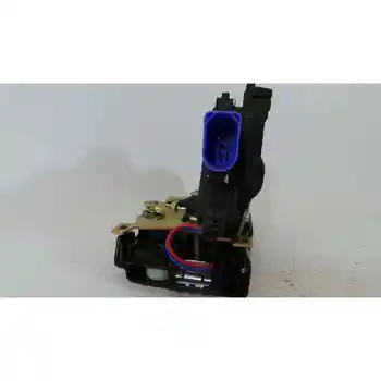 

DOOR LOCK FRONT RIGHT SEAT IBIZA (6L1)