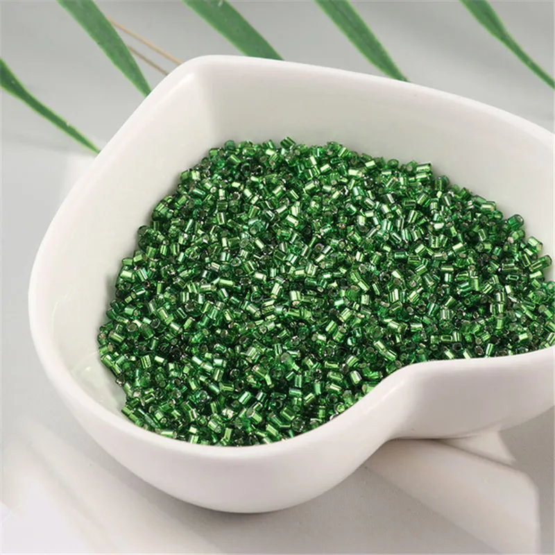 1000 개/가방 1.5mm 유리 튜브 실버 DIY 씨앗 구슬 투명 유리 나팔 Seedbeads 공예 보석 봉제 의류 액세서리