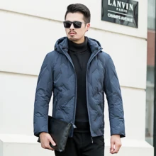 Новая модная Однотонная легкая Удобная черная синяя Повседневная куртка с капюшоном на утином пуху мужская куртка MZ2001