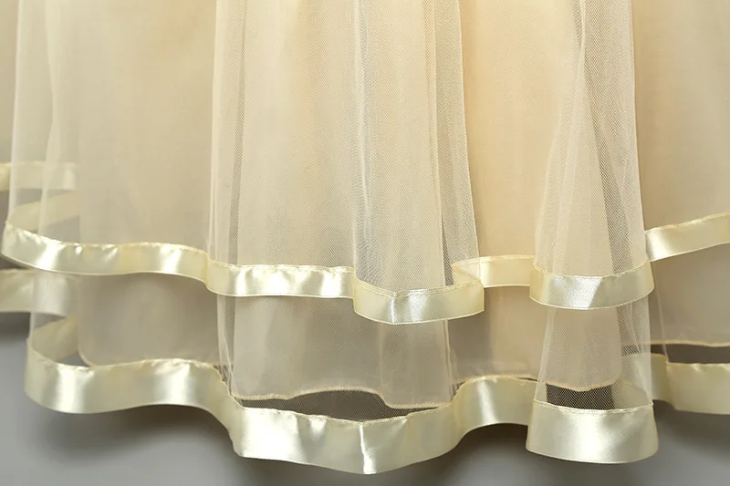 3728580676_1933995610