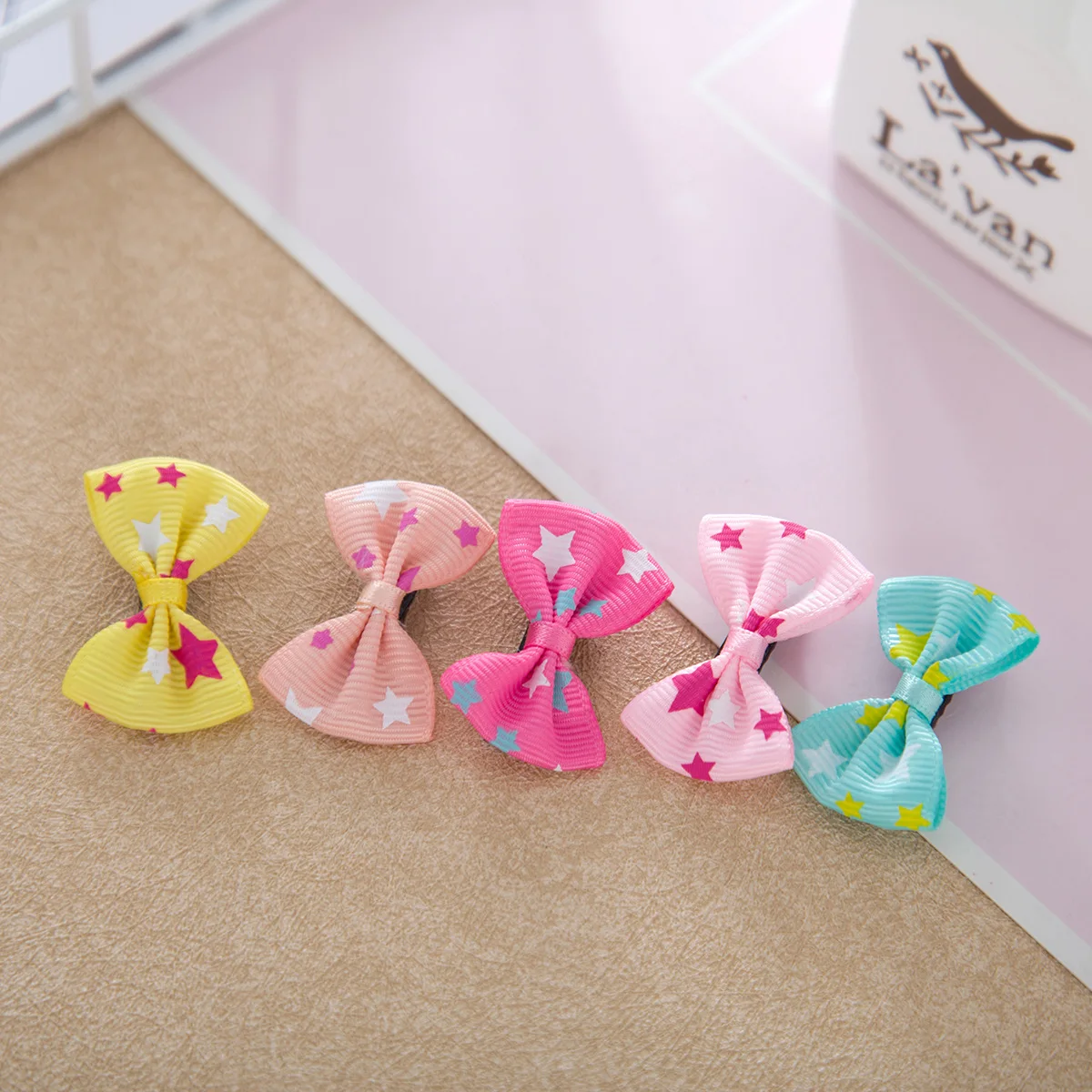 

Mini Size 3.5cm 1pc Baby Girls Flower Bow Hair Clip Headwear Hairpin Children Kids Barrettes Colorful Star Hair Accessories