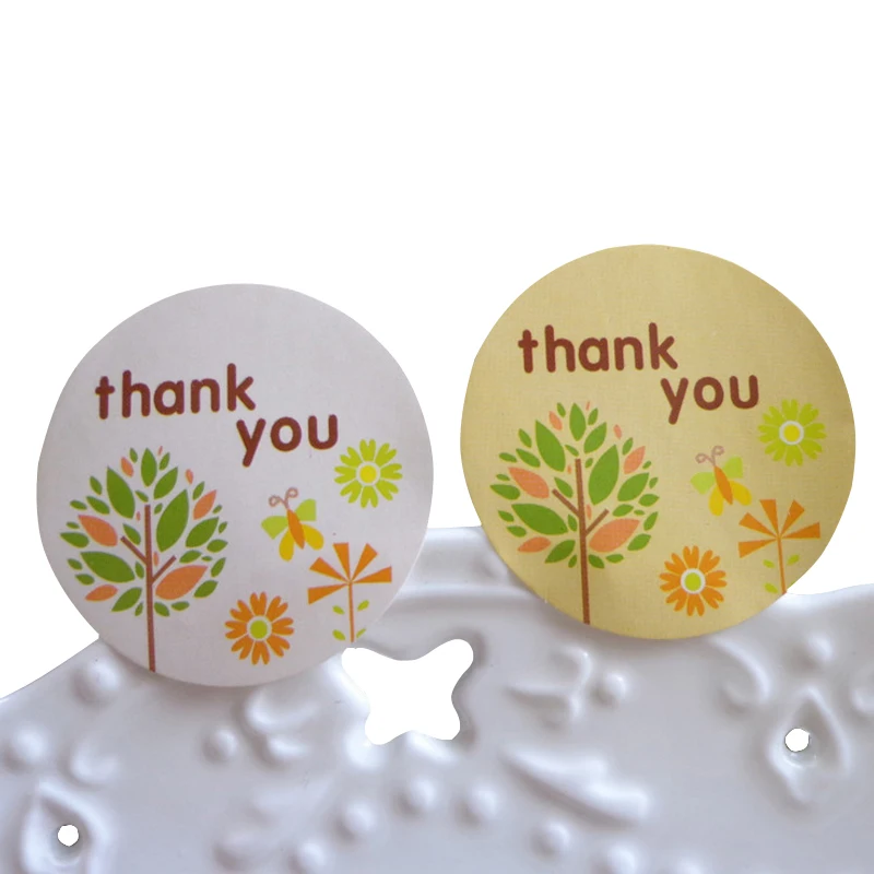free shipping 1200pcs/lot Cute Kraft Paper Small Tree With Round Thank You For Cake Packaging Good Quality Christmas Stickers | Канцтовары