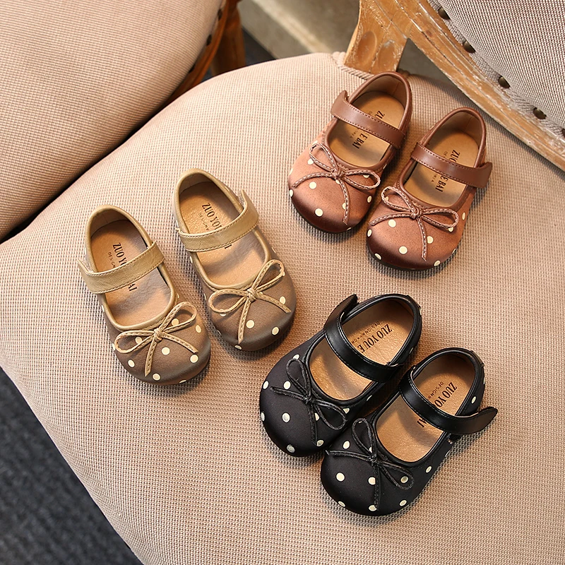 Kids Bsby Girls First Walkers Lovely Leather Single Shoes with Dot Print Flat Casual Shoes 2020 New DesignS X458