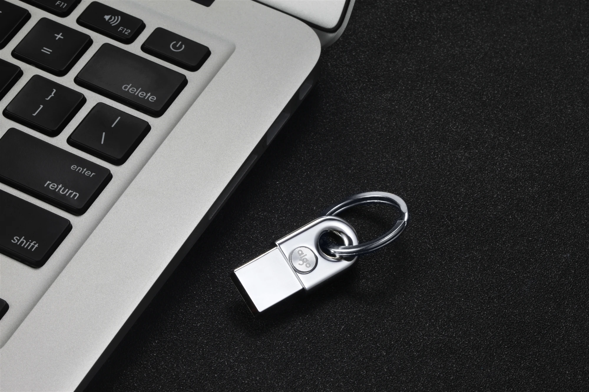 Aigo 64G pocket size usb mini usb 3.1 high speed pen drive metal waterproof cle usb stick keyring memoria usb cle usb
