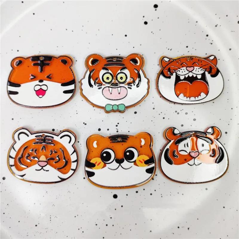 

2022 Zodiac style 50pcs/lot color pattern print cartoon Tigers heads shape acrylic beads diy jewelry earring/garment accessory