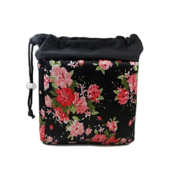 

Roadfisher Thick Padded Camera Drawstring Bag Insert Partition Divider Fit 1 DSLR 1 Lens Canon Nikon Sony Pentax Fuji Leica DSLR