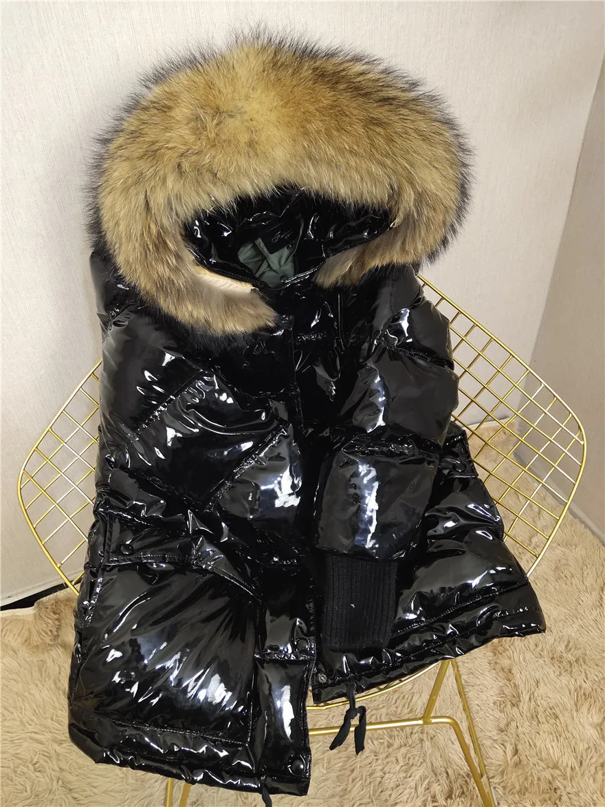 LUZUZIReal мех енота Новая женская зимняя куртка из лакированной кожи утолщенное пуховое пальто Женская длинная Водонепроницаемая парка с капюшоном