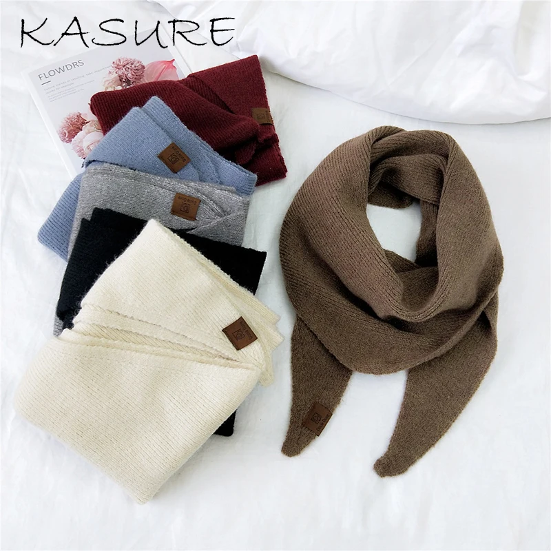

Kasure 2020 New Winter Black White Taupe Blue Red Solid Color Plain Knitted Triangle Collar Scarf Women Neck Warmer Scarf Shawl
