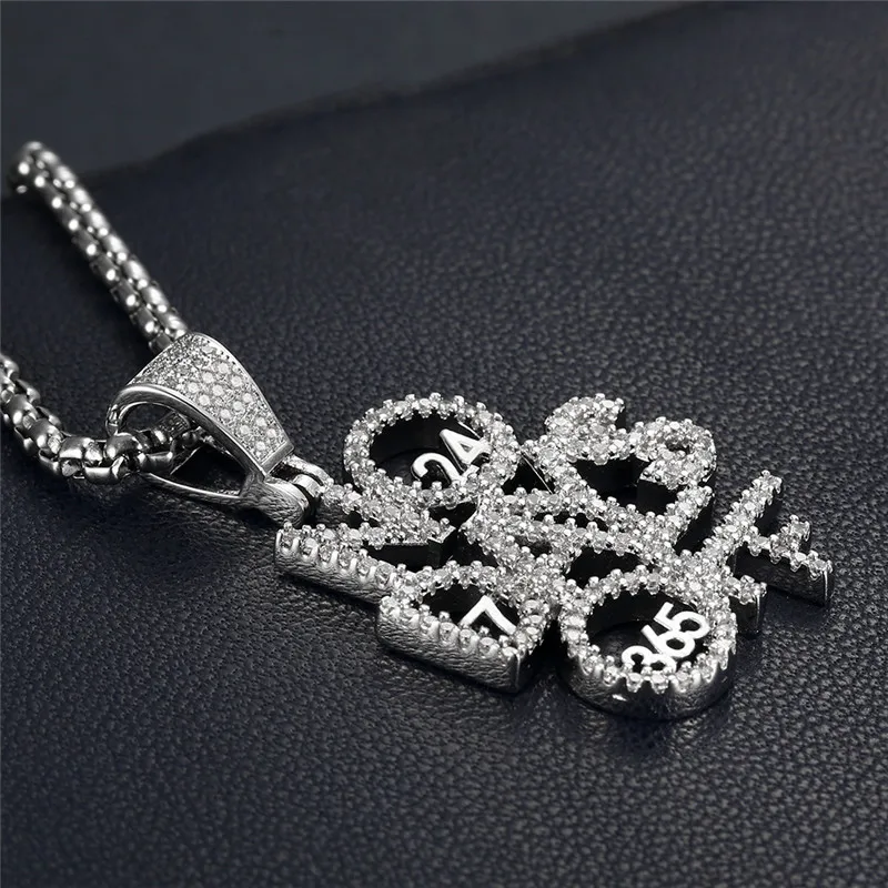 10068104863_2092567709