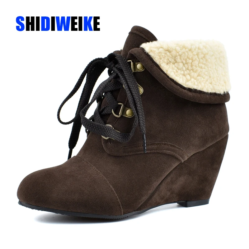 

2019 new arrival women ankle boots flock Faux Fur lace up wedges platform shoes fashion Autumn Winter boots woman big size 43