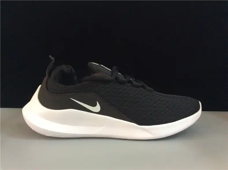nike tanjun non slip