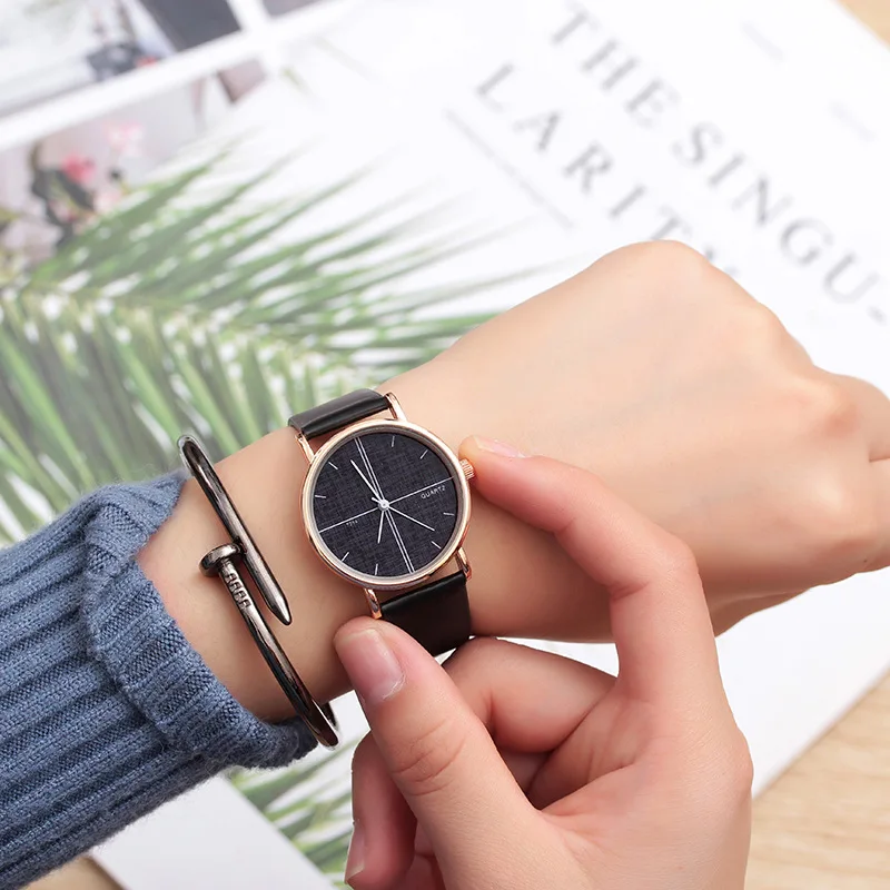 Парные часы 2019 новые модные кожаные для влюбленных студентов парные Подарки