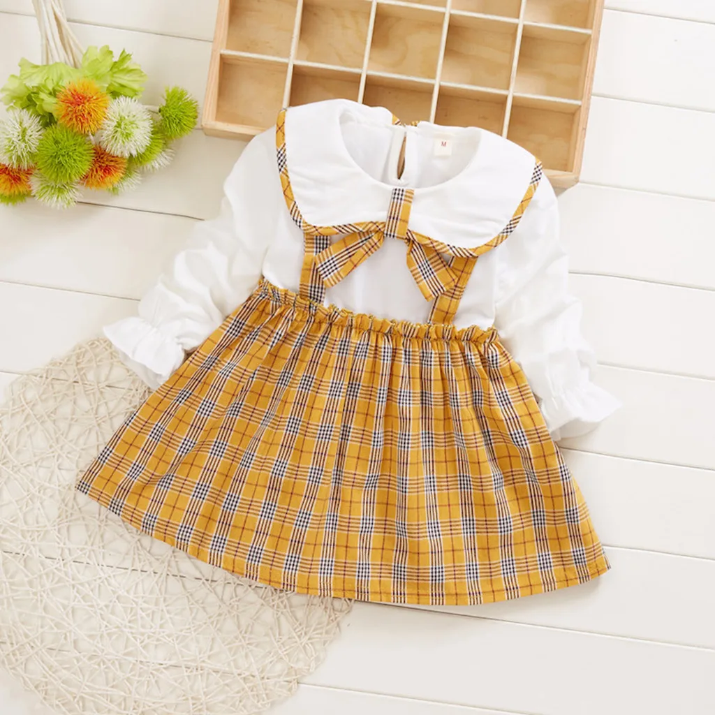 Платье в клетку с бантом и кукольным воротником для маленьких девочек