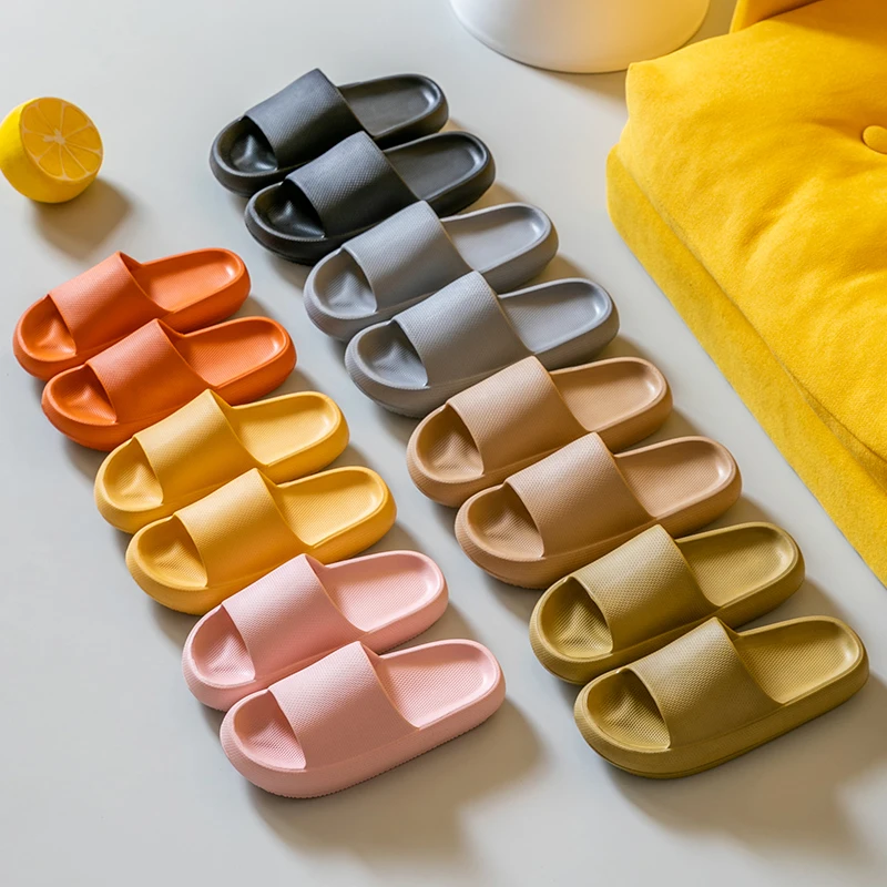 Thick Sole Home Slippers EVA Soft Thick Platform Non-slip Flip Flops Bathroom Anti-slip Indoor Slides Woman Man Sandals Slippers