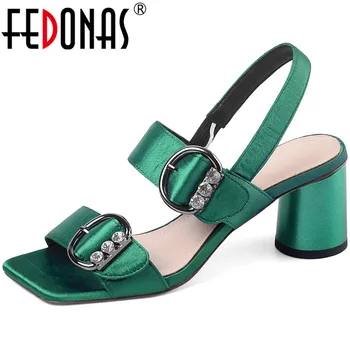 

FEDONAS Vintage Metal High Heels Women Summer Shoes 2020 Newest Beautiful Rhinestone Sandals For Girl Party Wedding Shoes Woman