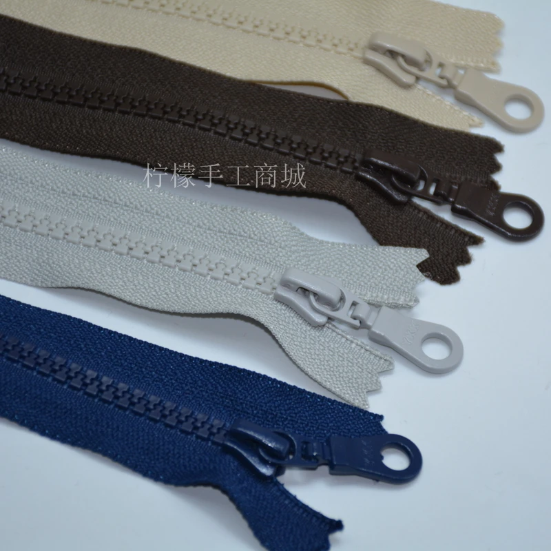 Замкнутая молния Ykk5 из смолы 15-30 см темно-синяя светильник-серая