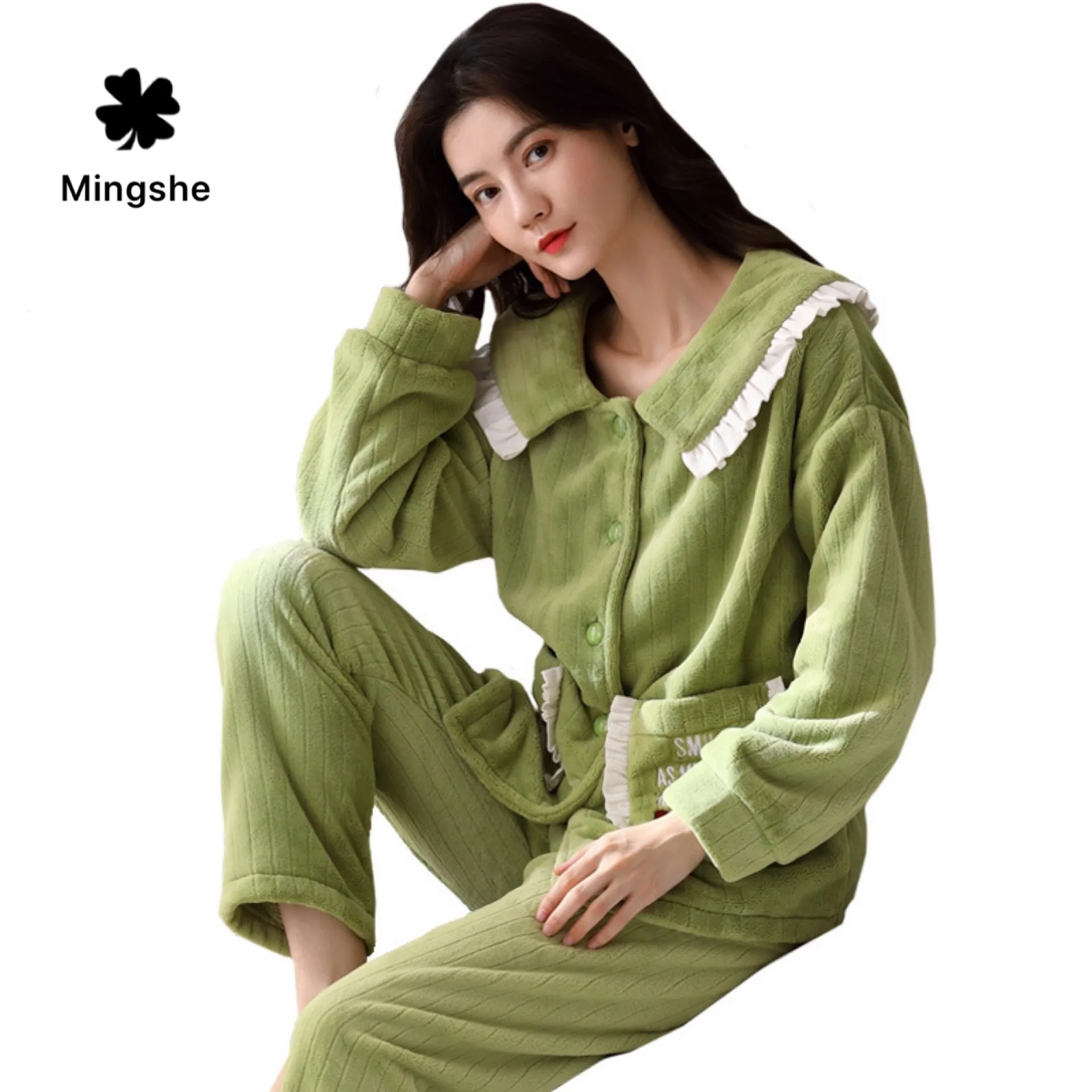 

MS autumn and winter warm flannel pajamas set coral thick long-sleeved cartoon girl flannel pajamas home service plus velvet new