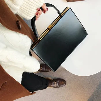 

ins super fire bag new European and American business clip buckle bag handbag shoulder messenger bag fashion female bag