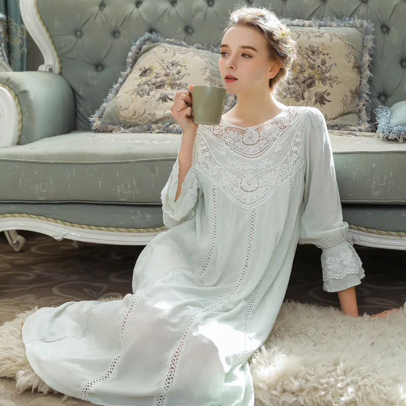 

2019 Autumn New Women Cotton Sexy Long Sleeve Nightgowns Lace Sweet Princess Nightdress Retro Elegant Loose Sleepwear Home Dress