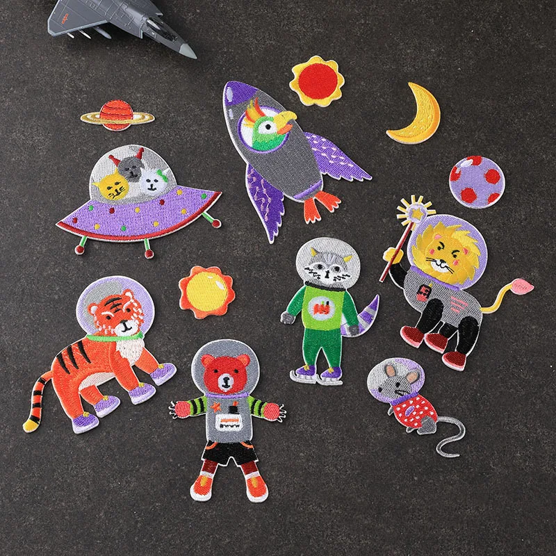 

Animal planet Tiger, lion, bear astronaut Patches On Clothes Stickers Iron On Patches For Clothing T-shirt Patches Cloth Patch