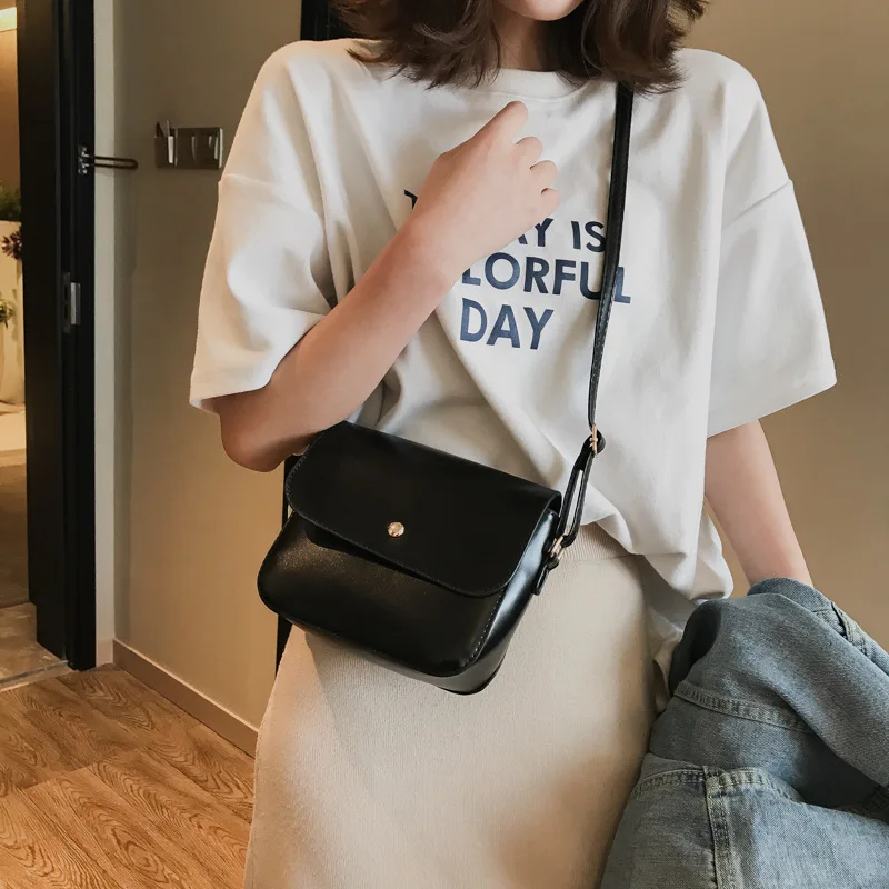 

PU Handbag Bag 2019 New Korean-style Fashion Fashion Retro Oil Skin Square Sling Bag Graceful Shoulder Oblique WOMEN'S Bag Bag