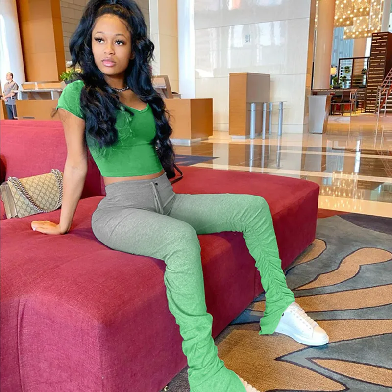 

Sporty Fitness Women 2 Piece Set Gradient Color Hip Buttocks Pleated Split Micro Flare Pants For Women Casual Stacked Tracksuit