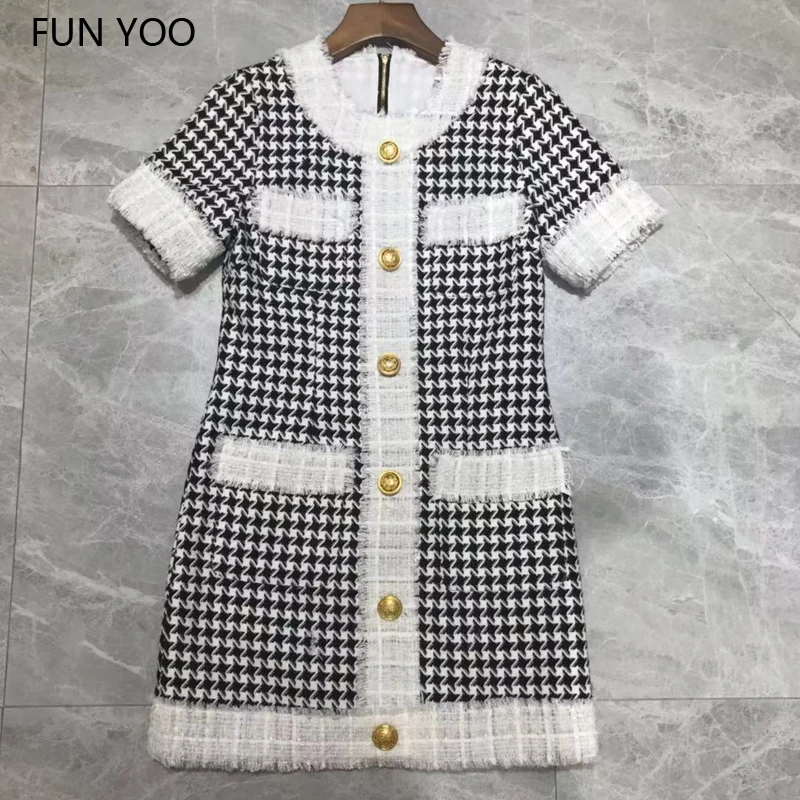 

2019 Woman Plaid Straight Dress Back Zipper Knee-length Button Pockets Slim Elegant High Steet Fashion