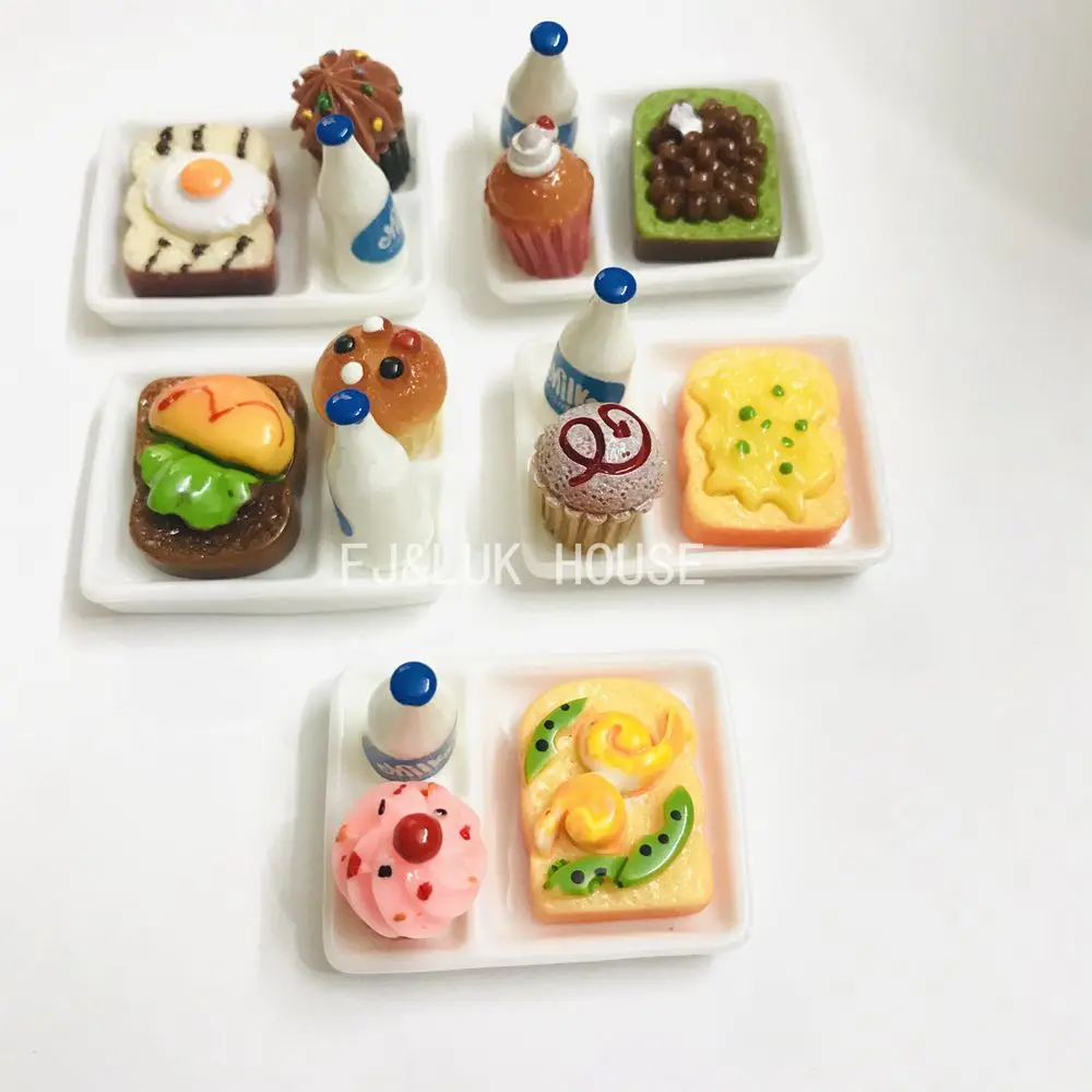 1/6 Scale Mini Pretend Food Toys Miniature Dollhouse Bread Cupcake Toast Bakery Shop for Blyth Barbies BJD Doll House Kitchen 6