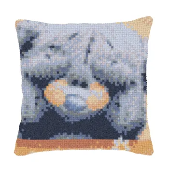 

Latch Hook Cushion Kit Pillow Mat DIY Crafts Bear Pattern Cross Stitch Needlework set Crocheting Cushion embroidery pillow