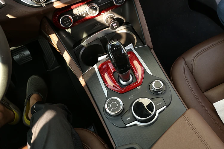 Для Alfa Romeo Stelvio красное Настоящее углеродное волокно для Alfa Romeo Giulia Автомобильная центральная консоль панельная Накладка для коробки передач отделка